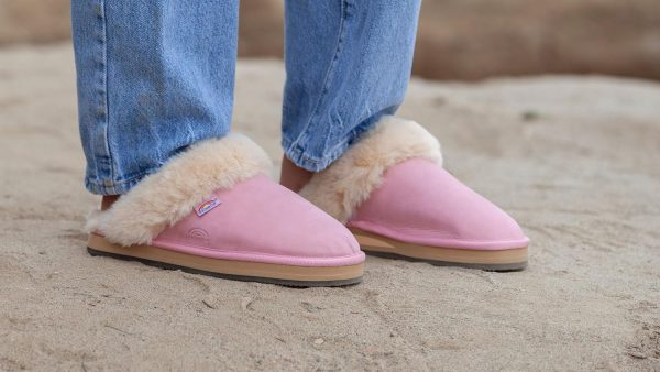 Rainbow Sandals Sunset Snugs - Premier Leather. Fleece Lined Slipper. Pink Cream. Ladies 8 | Flip-Flops